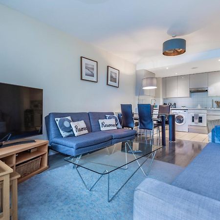 Battersea Power Station Apartment London Eksteriør bilde